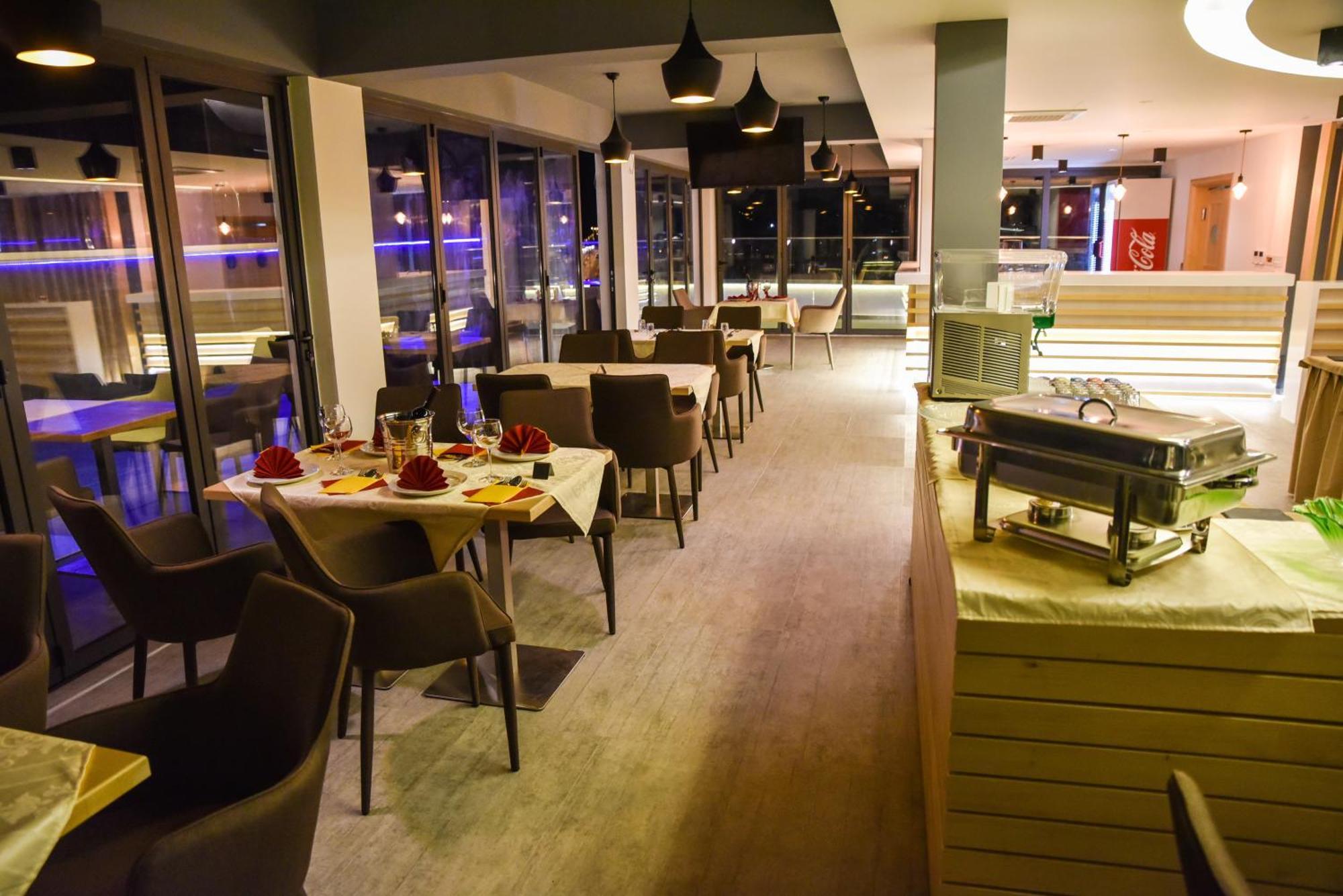 אולסינץ' Hotel Evropa מראה חיצוני תמונה