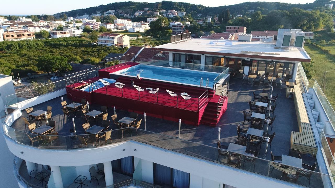 אולסינץ' Hotel Evropa מראה חיצוני תמונה
